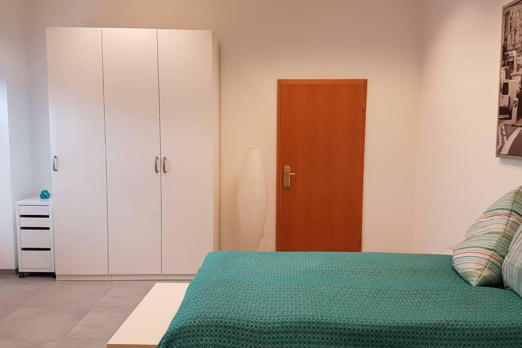 Zimmervermietung Muelheim Apartamento Mülheim an der Ruhr Exterior foto